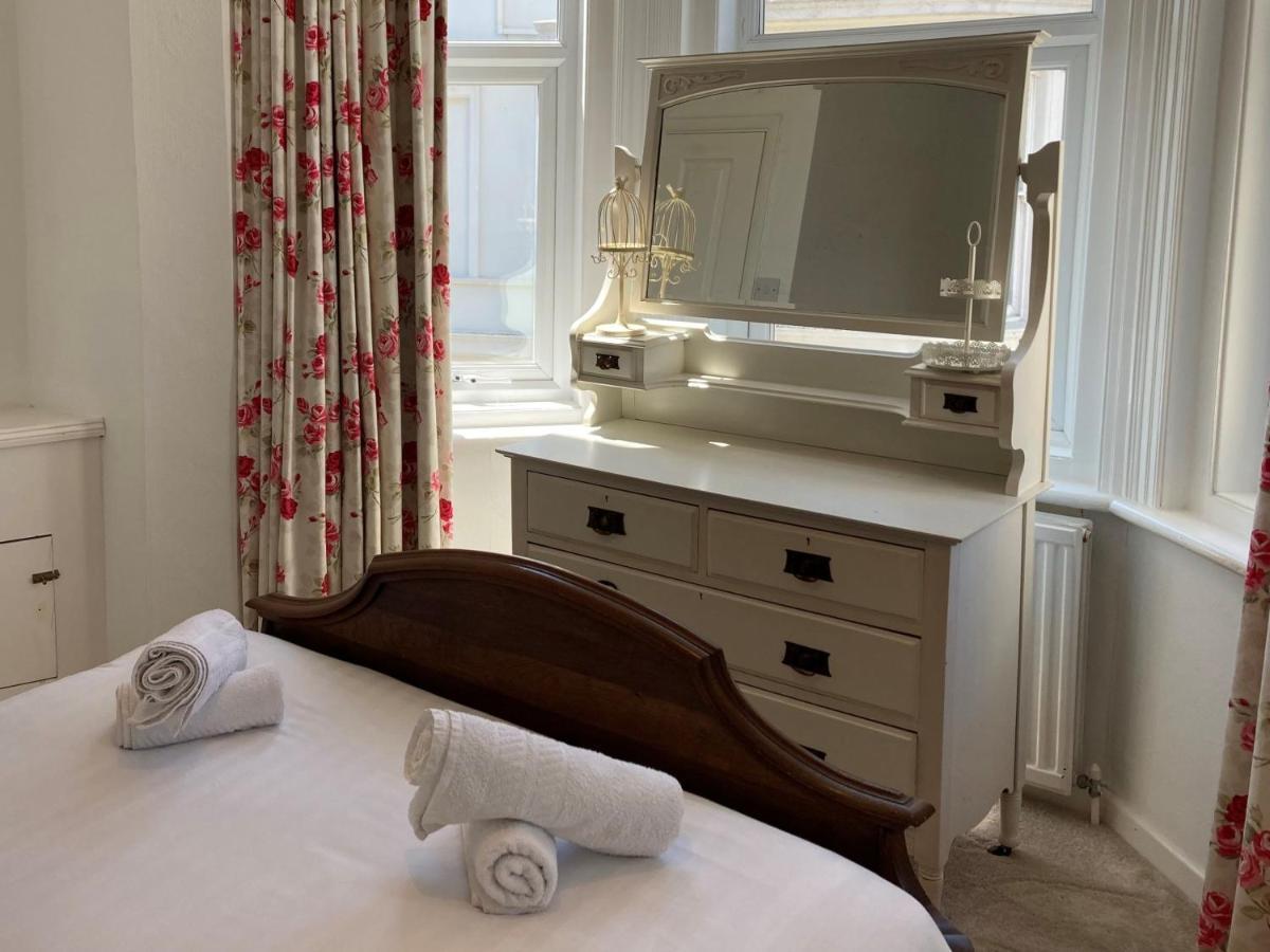 Flat 2, 1 Alexandra Gardens Apartamento