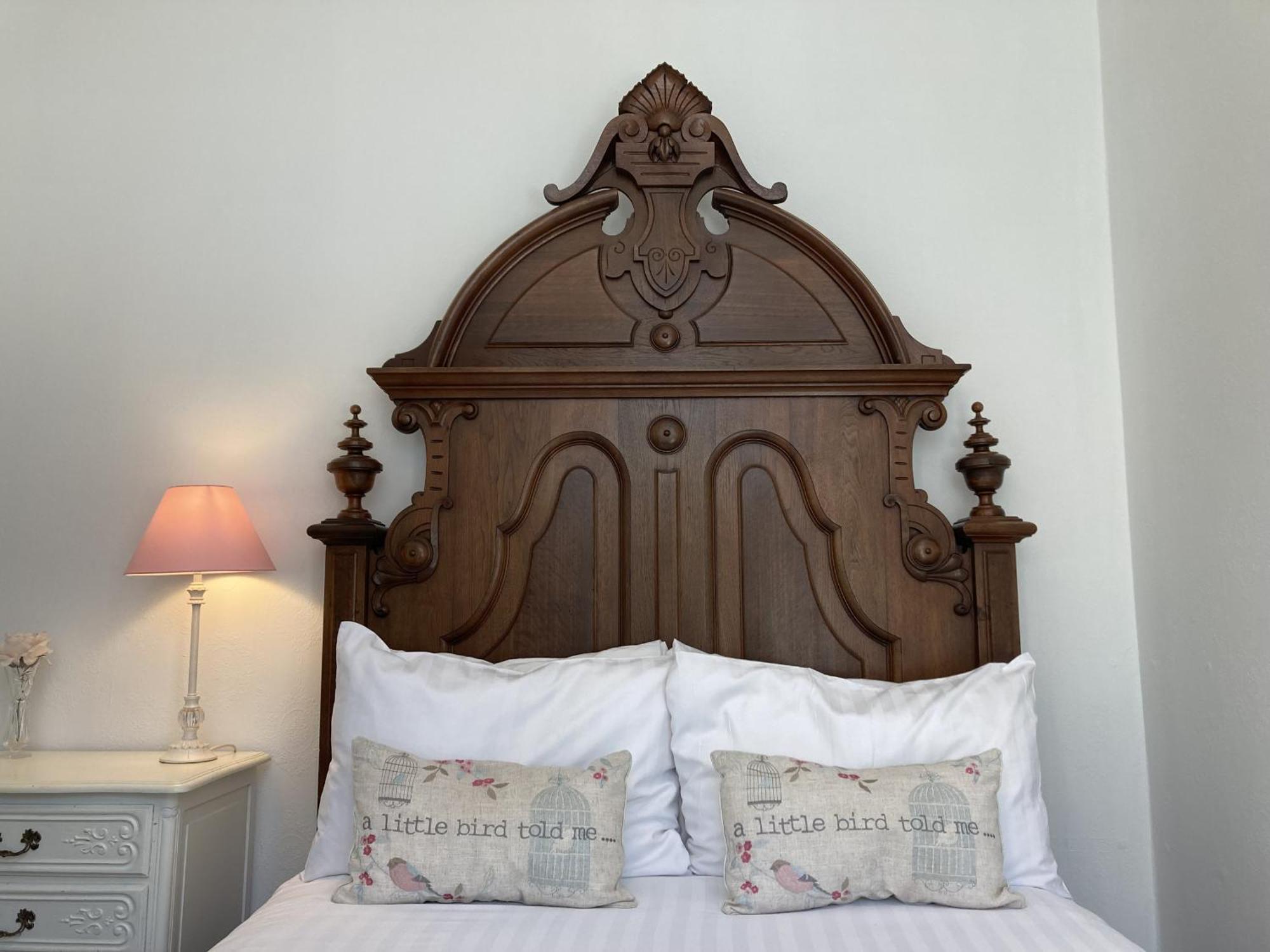 Flat 2, 1 Alexandra Gardens