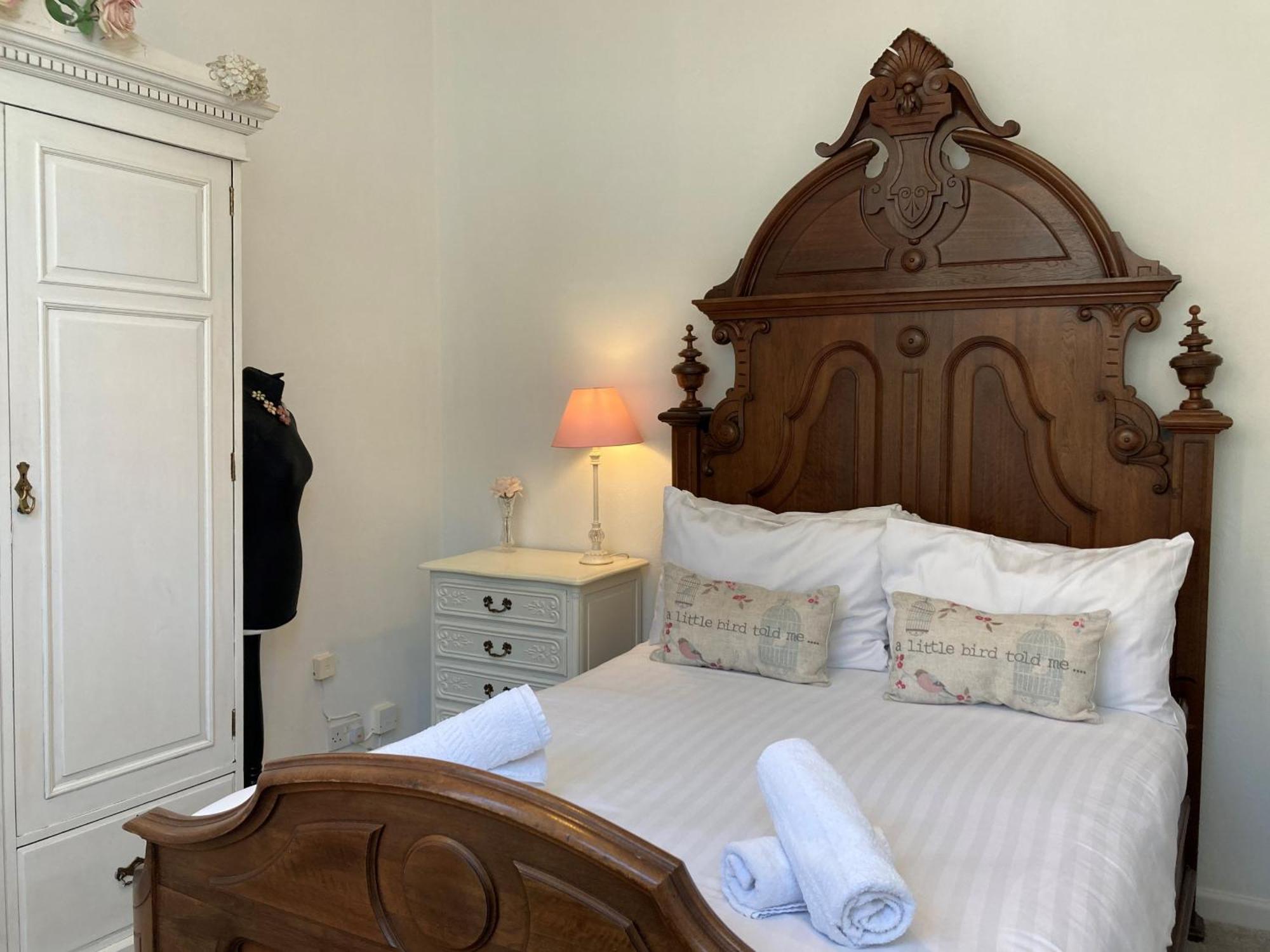 Flat 2, 1 Alexandra Gardens Ventnor